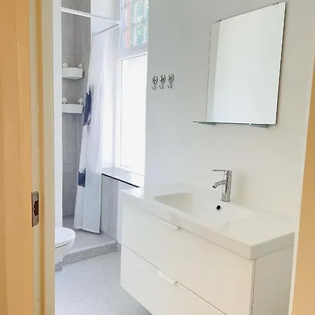 Aday - Mansion - Open Bright With Garden Apartment Aalborg